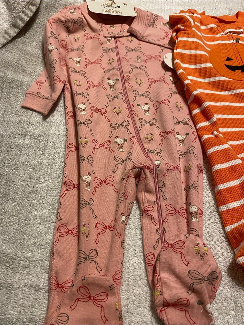 2 pcs bundle carters and snoopy Pink Bow Print Footed One-Piece for Kids
